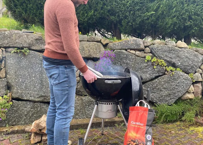 Hébergement de vacances Au *